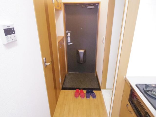  桜井線<万葉まほろば線>/天理駅 バス10分国道櫟本下車:停歩2分 1階 築20年