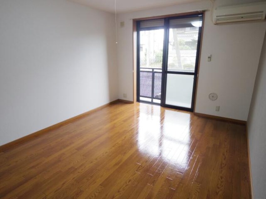  桜井線<万葉まほろば線>/天理駅 バス10分国道櫟本下車:停歩2分 1階 築20年