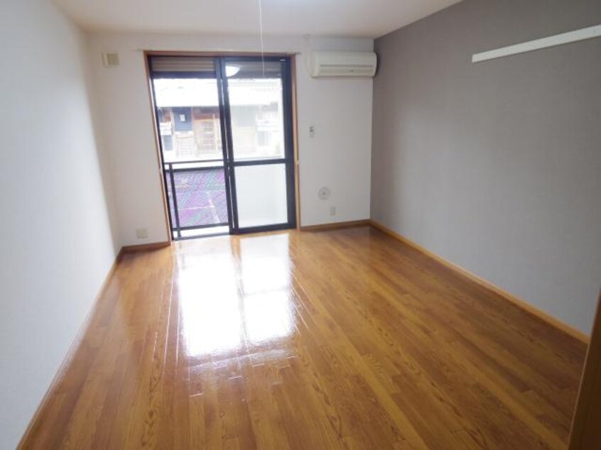  桜井線<万葉まほろば線>/天理駅 バス10分国道櫟本下車:停歩2分 1階 築20年