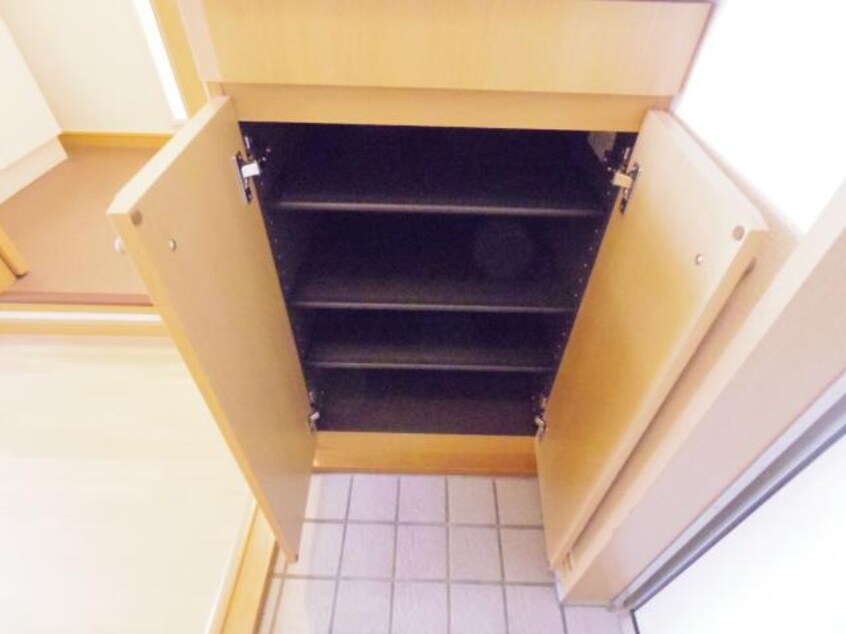  近鉄天理線/天理駅 徒歩23分 2階 築19年