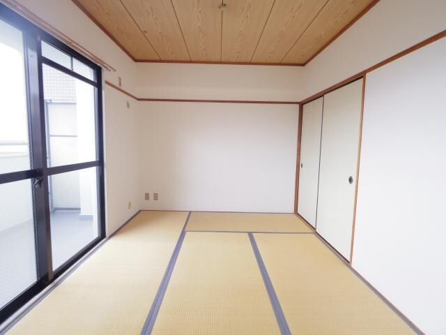  近鉄天理線/天理駅 徒歩3分 6階 築40年