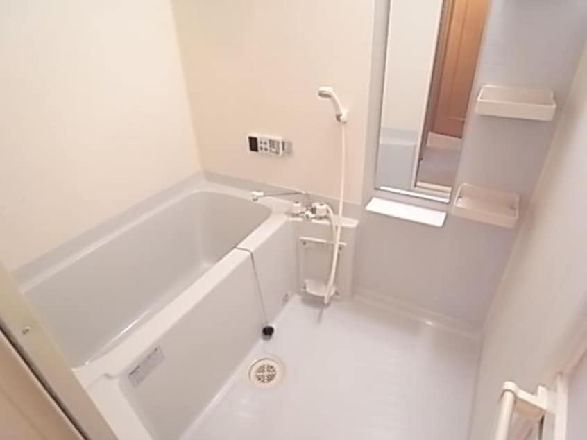  近鉄橿原線/結崎駅 徒歩14分 1階 築20年