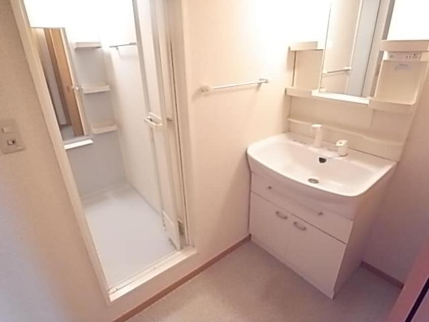  近鉄橿原線/結崎駅 徒歩14分 1階 築20年