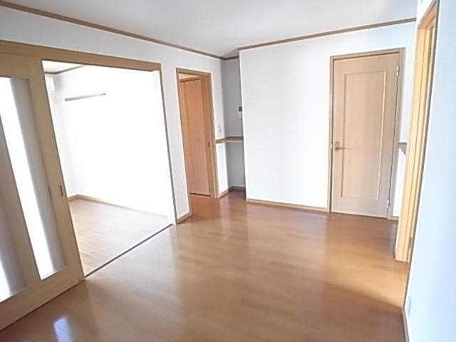  近鉄橿原線/結崎駅 徒歩14分 1階 築20年