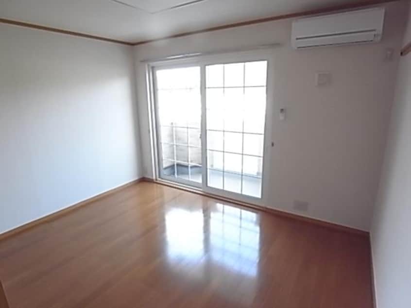  近鉄橿原線/結崎駅 徒歩14分 1階 築20年