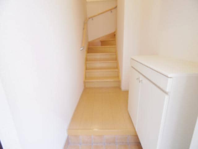  近鉄天理線/前栽駅 徒歩13分 2階 築13年