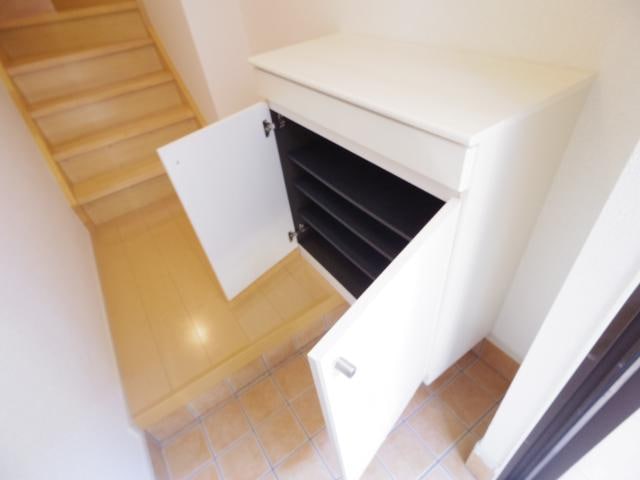  近鉄天理線/前栽駅 徒歩13分 2階 築13年