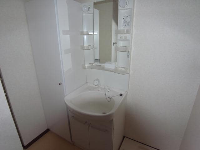  近鉄天理線/天理駅 バス10分豊井下車:停歩3分 3階 築17年