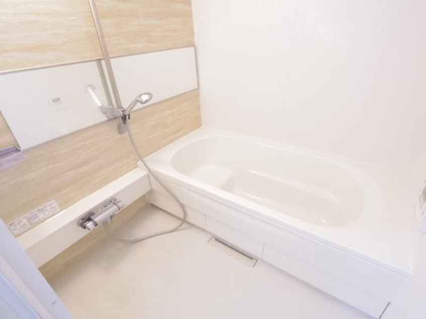  近鉄橿原線/石見駅 徒歩10分 2階 築9年