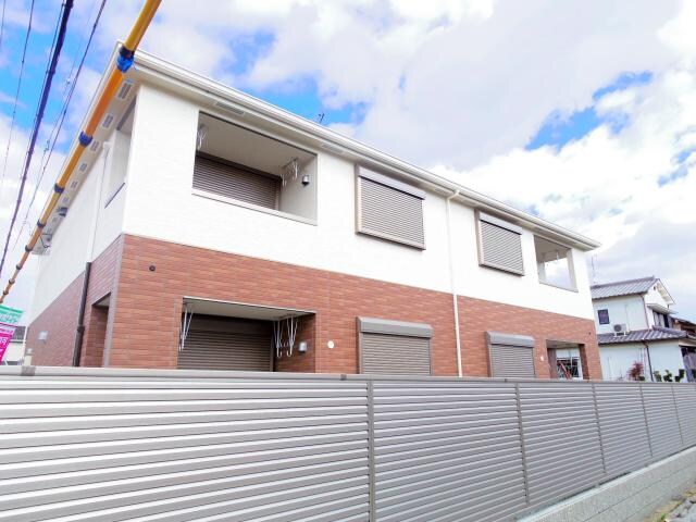  近鉄天理線/天理駅 バス10分勾田下車:停歩10分 1階 築8年