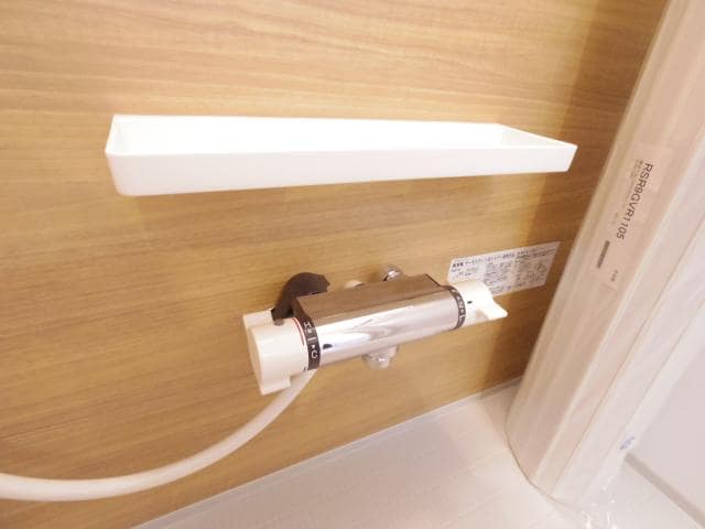  近鉄天理線/天理駅 バス10分勾田下車:停歩10分 1階 築8年