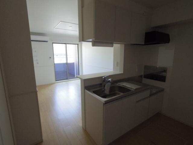  近鉄天理線/天理駅 徒歩13分 1階 築8年