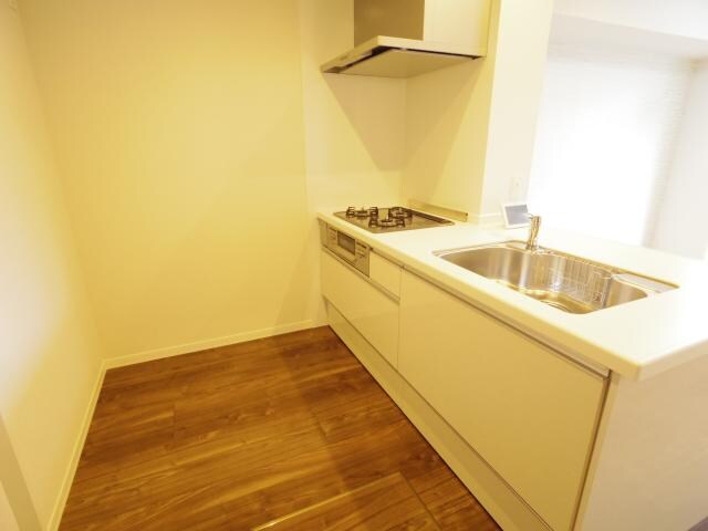  近鉄橿原線/結崎駅 徒歩6分 1階 築4年