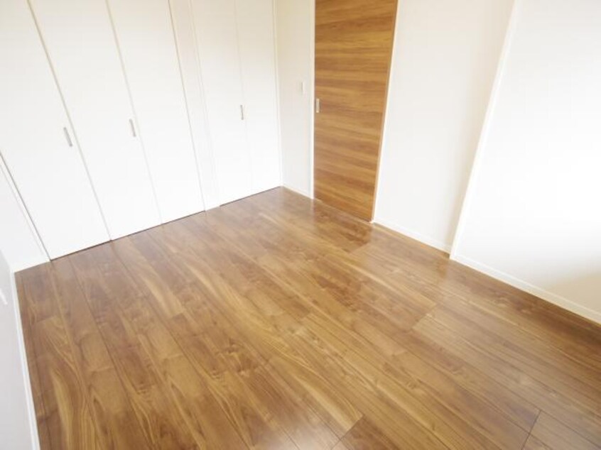  近鉄橿原線/結崎駅 徒歩6分 1階 築4年