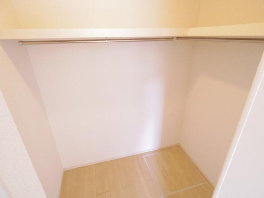  近鉄天理線/天理駅 徒歩5分 1階 築4年