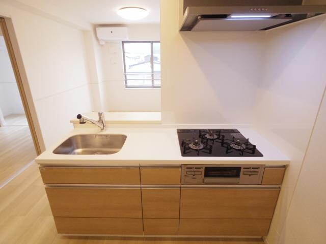  近鉄天理線/天理駅 徒歩16分 2階 築2年