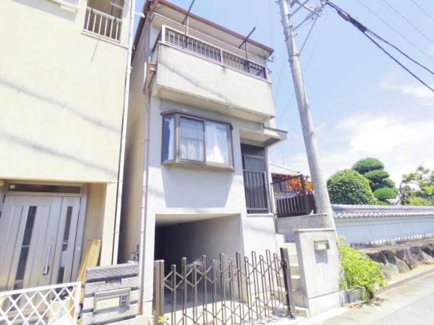  桜井線<万葉まほろば線>/櫟本駅 徒歩20分 1-3階 築35年