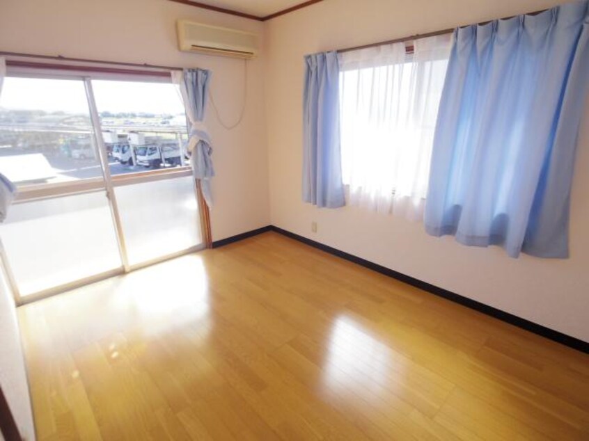  桜井線<万葉まほろば線>/長柄駅 徒歩10分 1-2階 築44年