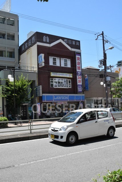 ローソン都島本通３丁目店(コンビニ)まで375m※ローソン都島本通３丁目店 ラフォーレ都島本通