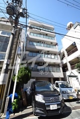 モワ・ラルジュ