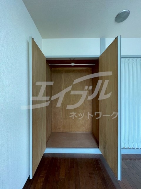  ハイツしらゆり