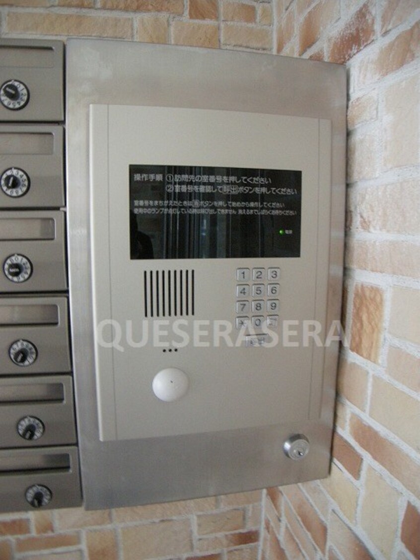  イーストクレセント