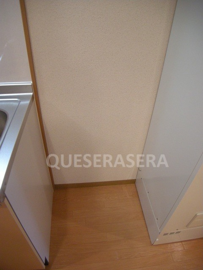  イーストクレセント