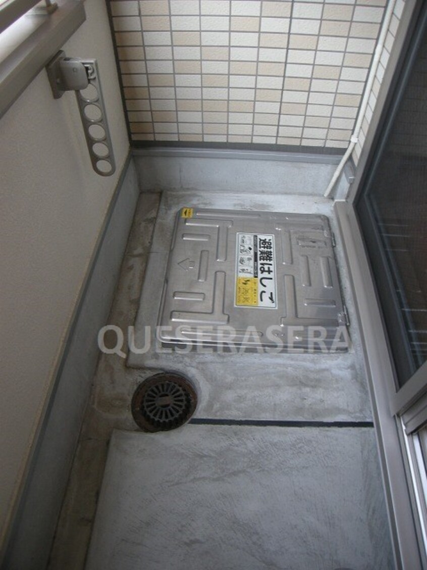  イーストクレセント