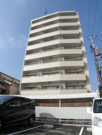 メゾンラ・トゥール／