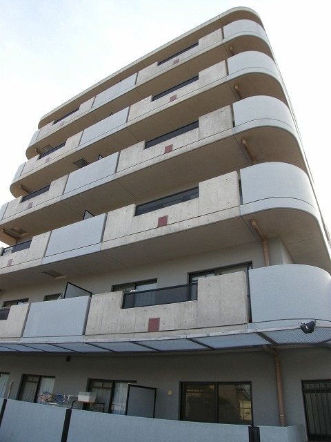  インディペンデンスハイツ