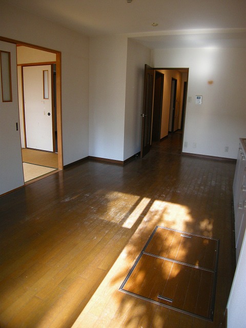  インディペンデンスハイツ