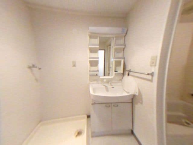  インディペンデンスハイツ