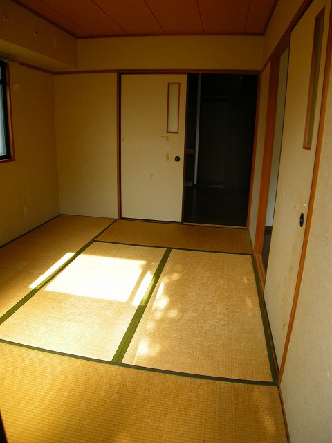  インディペンデンスハイツ