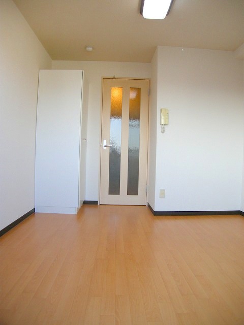  オズレジデンス関目