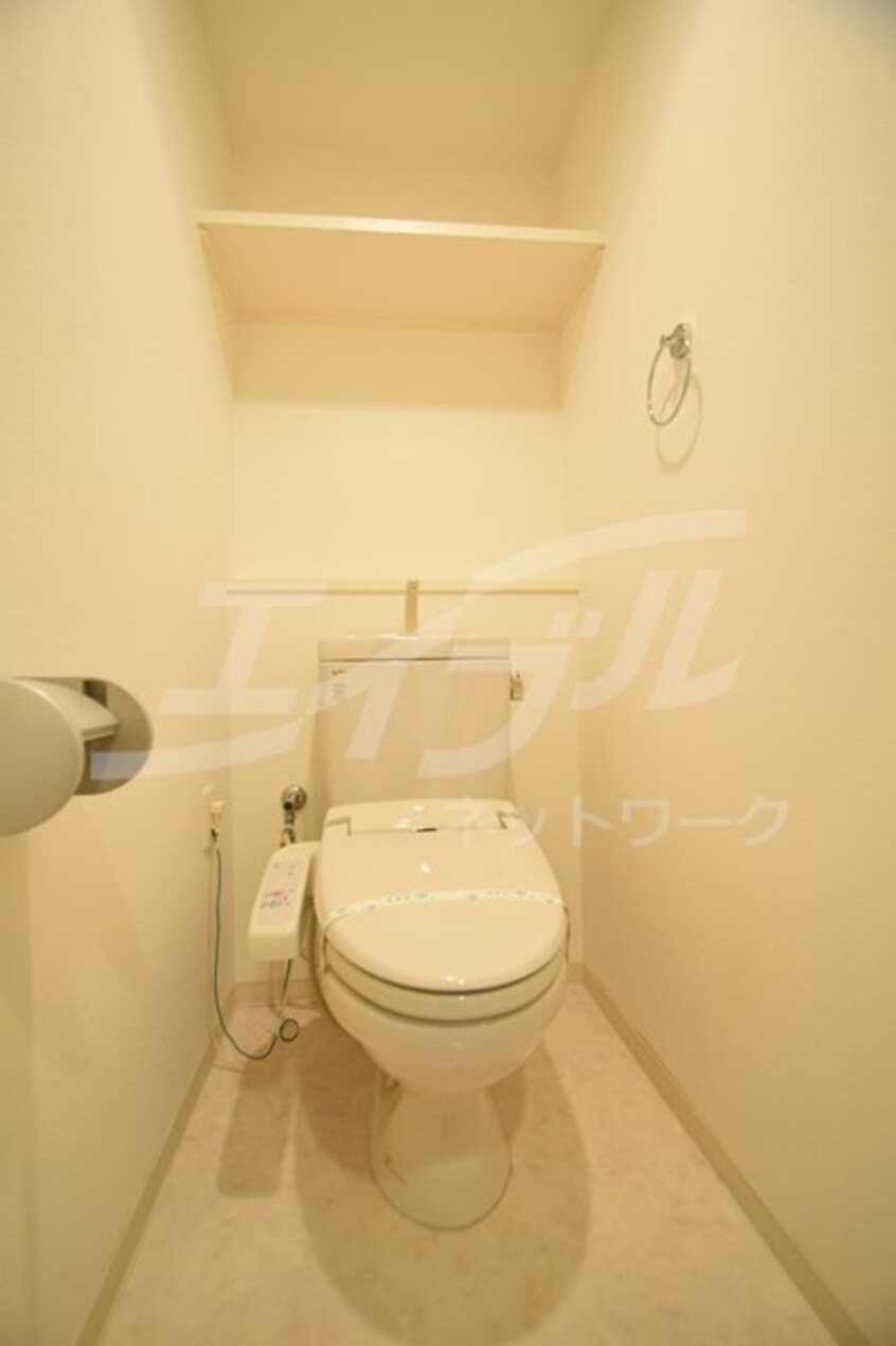  大阪メトロ御堂筋線/中津駅 徒歩3分 8階 築17年