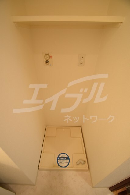  大阪メトロ御堂筋線/中津駅 徒歩3分 8階 築17年