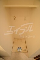  大阪メトロ御堂筋線/中津駅 徒歩3分 8階 築17年