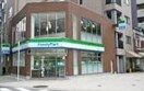 ファミリーマート西天満店(コンビニ)まで216m※ファミリーマート西天満店 Y's Court東梅田