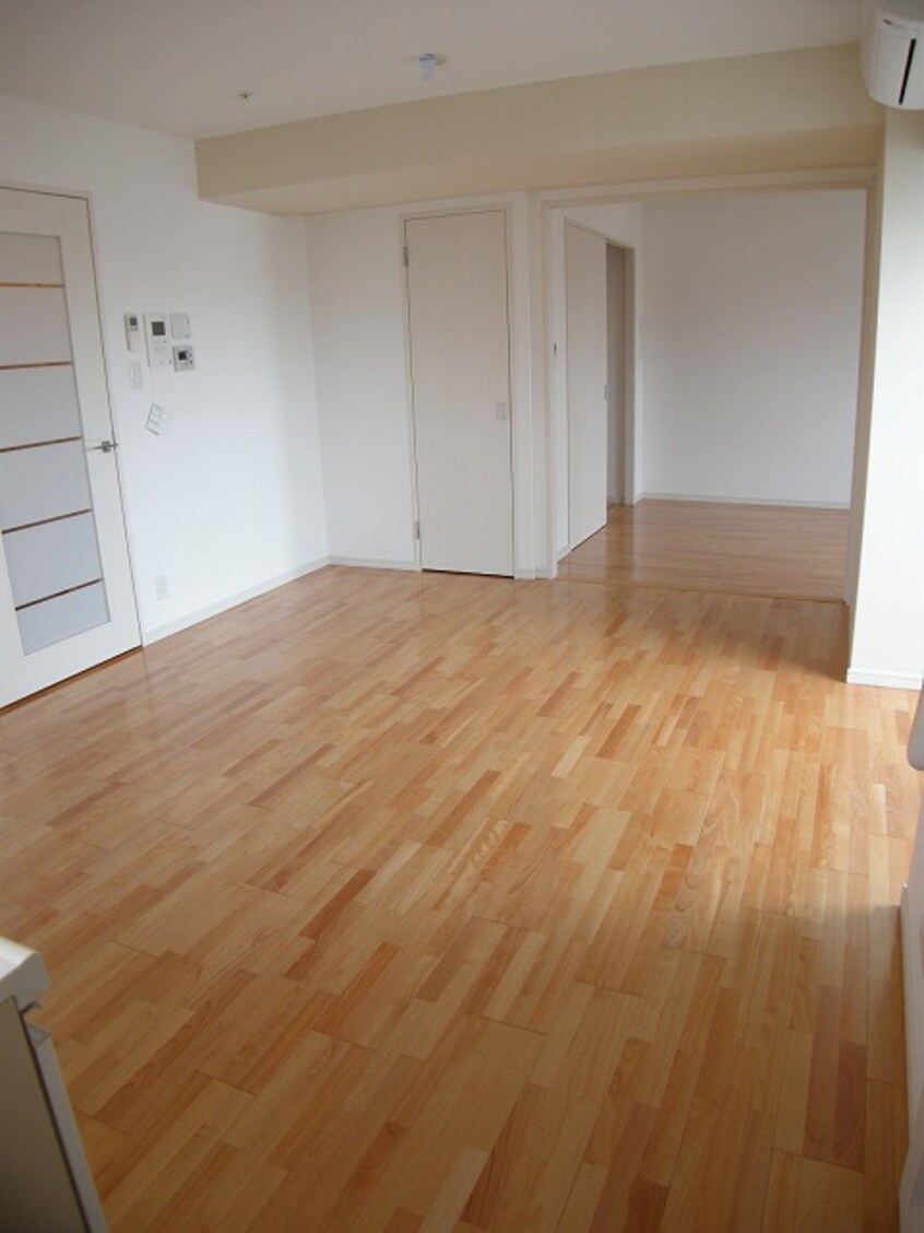  プレサンスNEO中之島公園