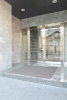  ロイヤルクイーンズパーク関目