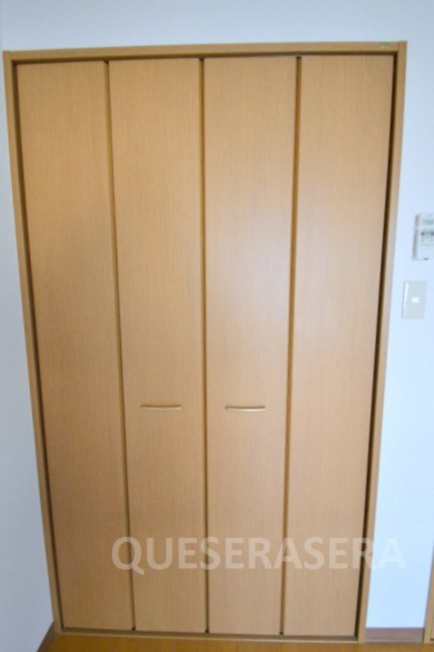  ロイヤルクイーンズパーク関目