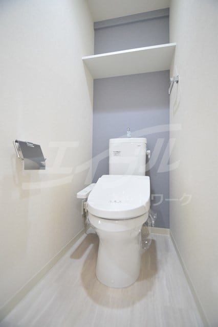  大阪メトロ御堂筋線/梅田駅 徒歩7分 3階 築9年