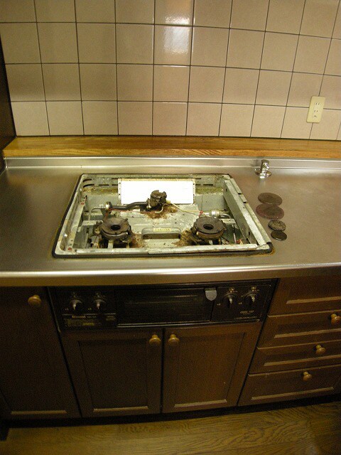  ロイヤルコート生江