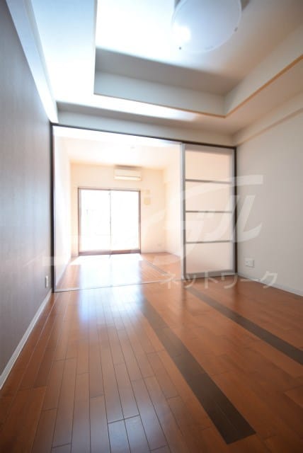  大阪環状線/天満駅 徒歩5分 8階 築21年