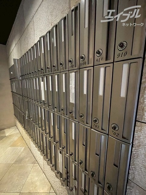 ポストになります アーデン西天満