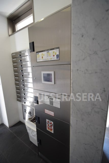  大阪メトロ谷町線/中崎町駅 徒歩5分 3階 築15年