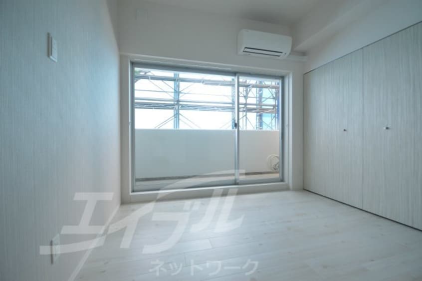  W.O.B.KYOBASHI