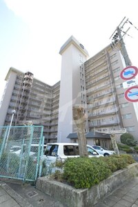 日商岩井城北ハイツ2号館