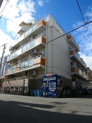 メゾンエスカイア／