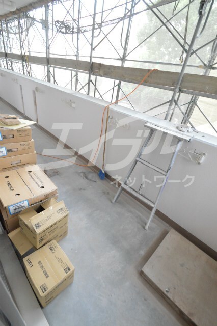  スプランディッド放出